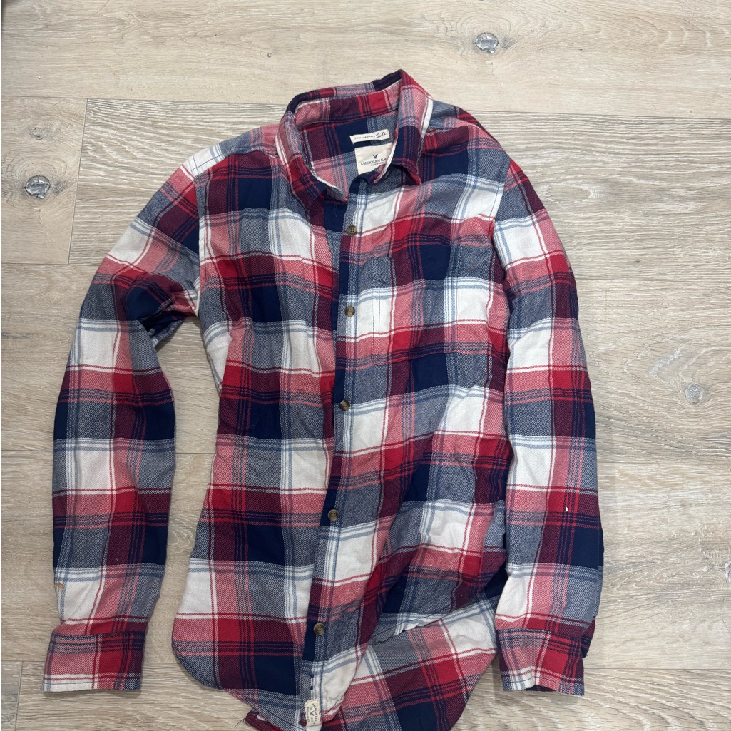 American Eagle Outfitters Red And Blue Plaid Women's Shirt